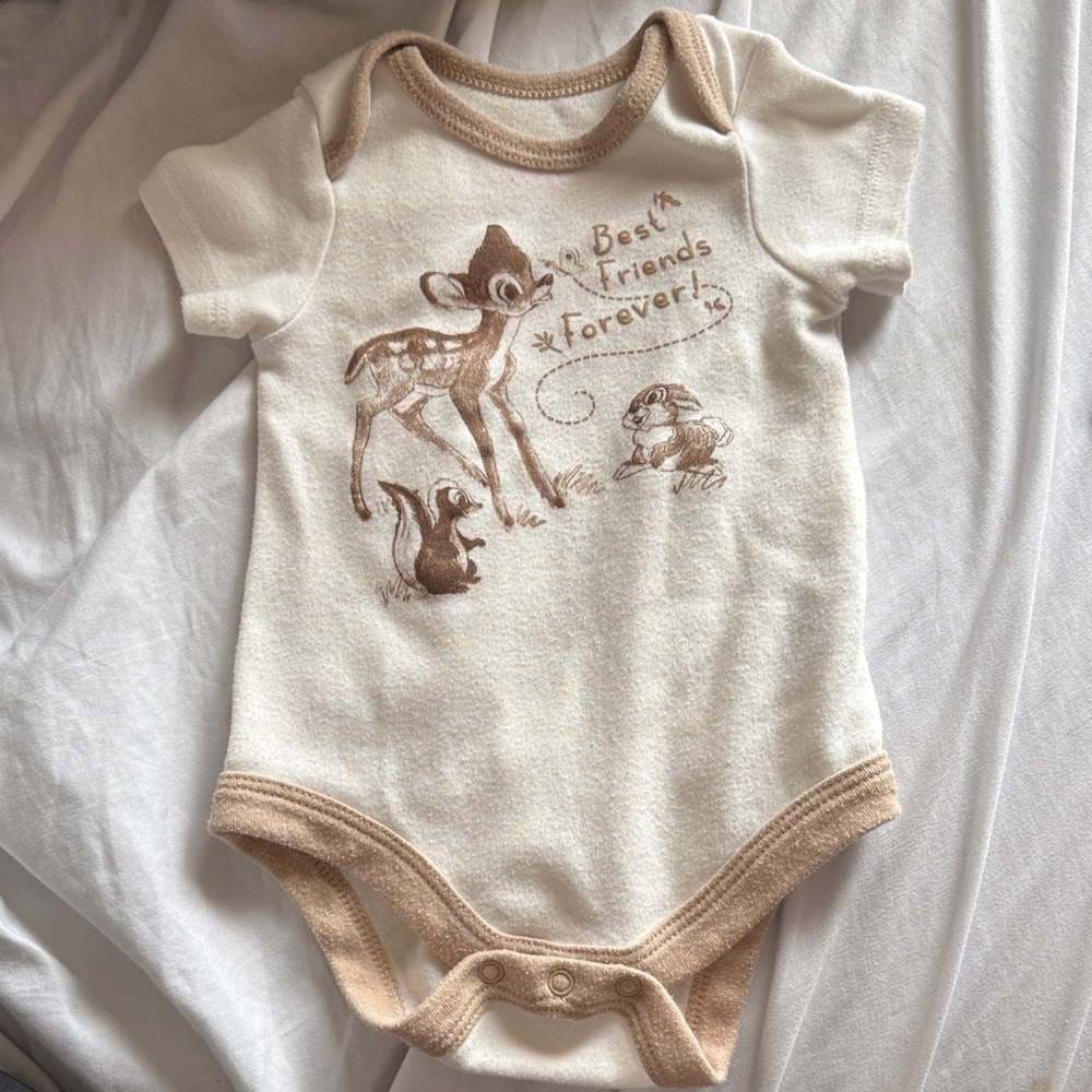 0-3m Baby Bundle - Picture 8 of 9